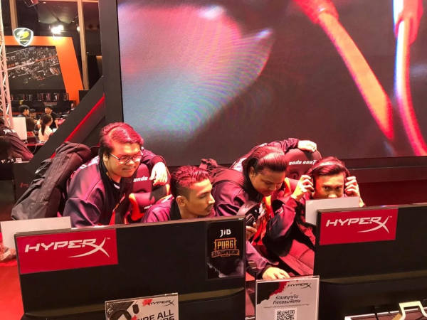 Geek Fam at HyperX's boot.