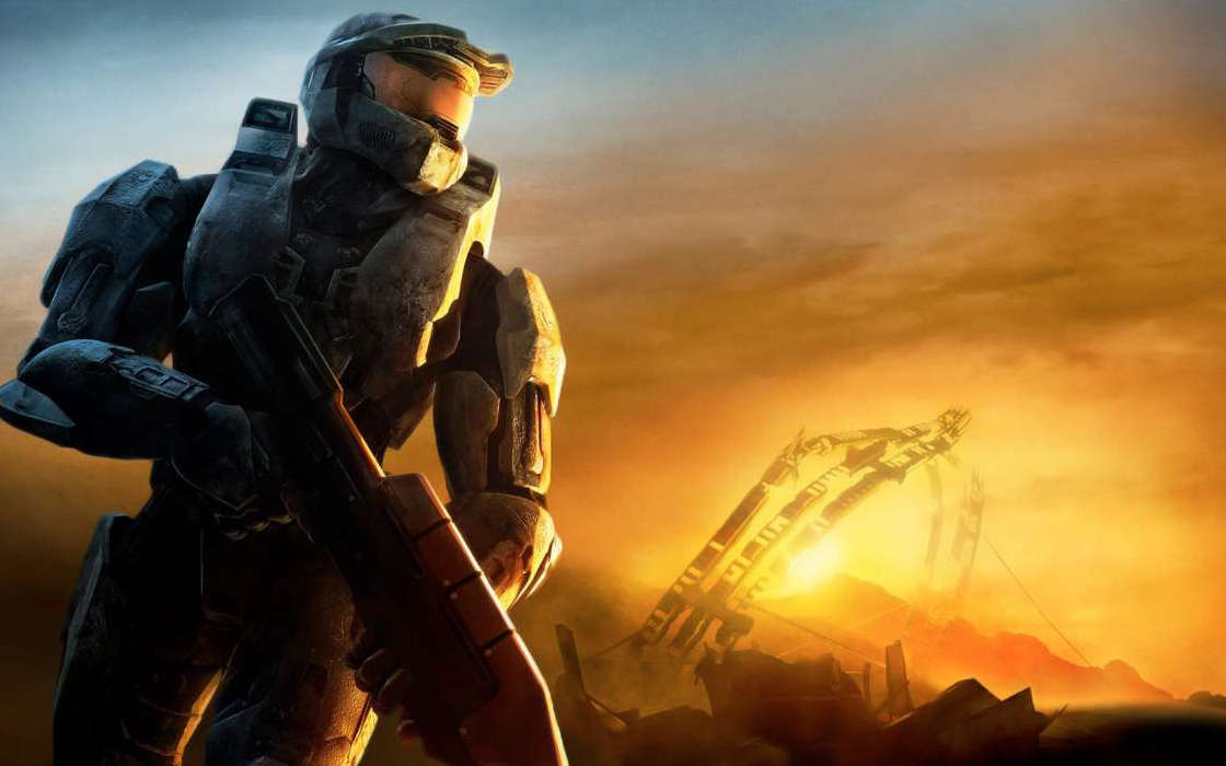 Halo 3 soldier in the sunset.