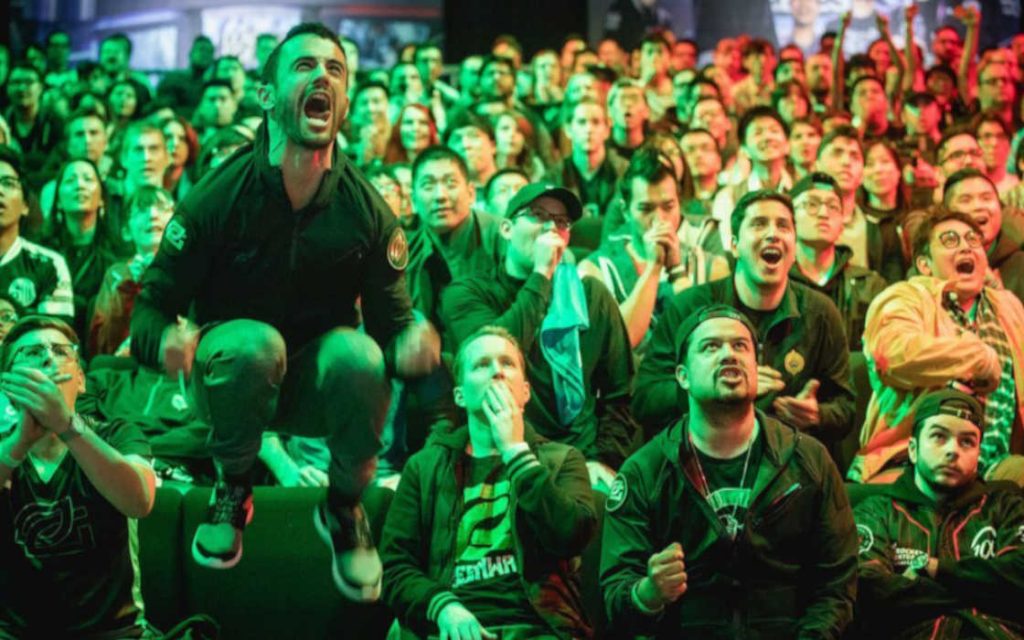 OpTic Gaming fans react to a game.